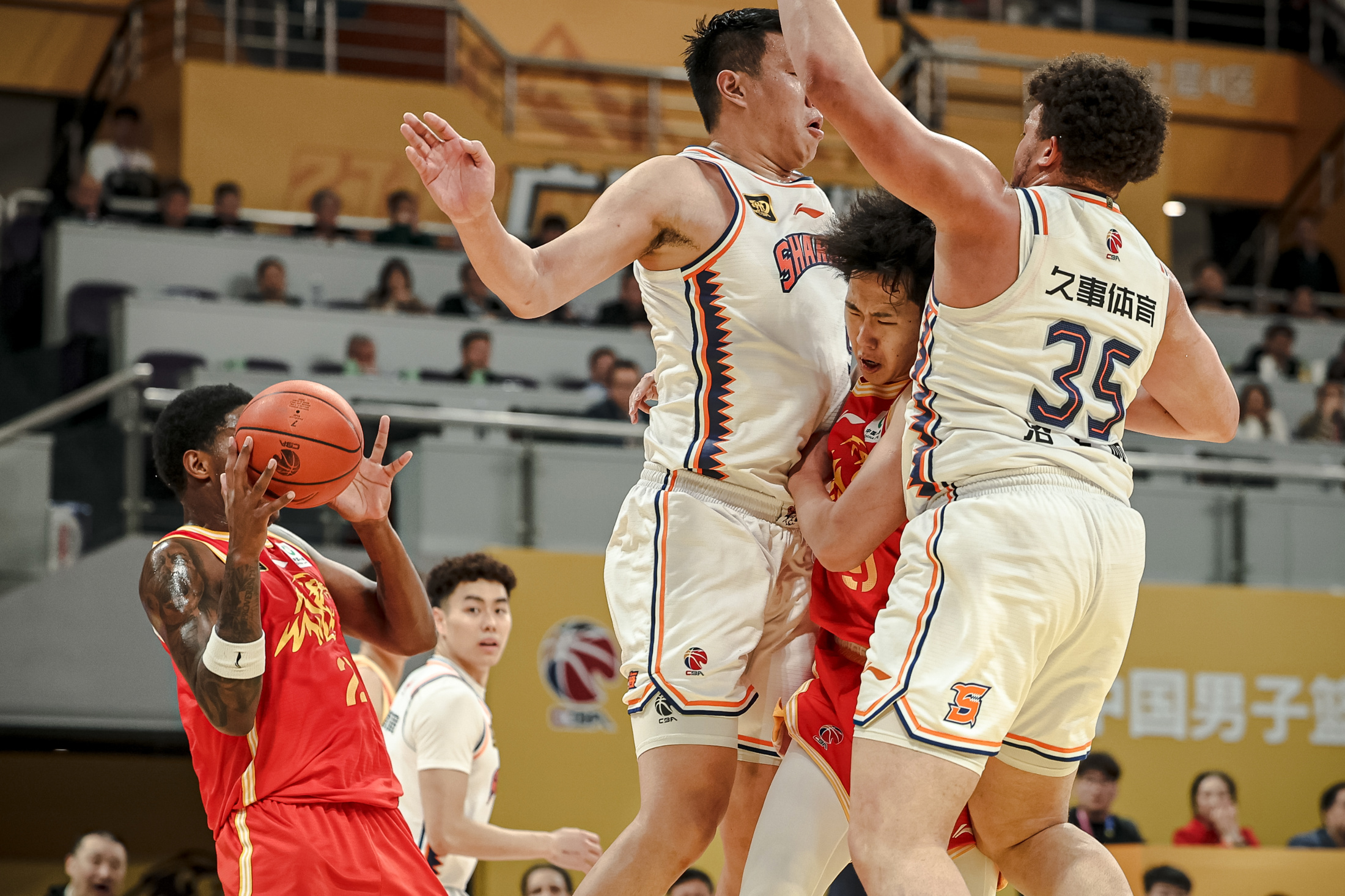 包含赛后CBA常规赛焦点战,波特兰开拓者外线爆发,引发热议,轮换策略成焦点的词条 包含赛后CBA常规赛焦点战,波特兰开拓者外线爆发,引发热议,轮换策略成焦点的词条